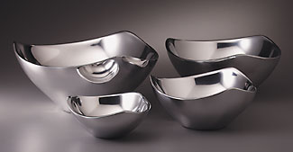 Nambe Engraved Tri-Corner Bowl